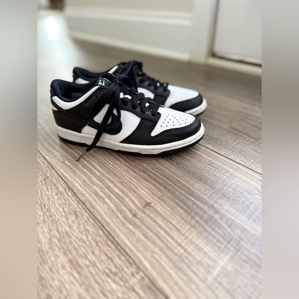 Nike shoes